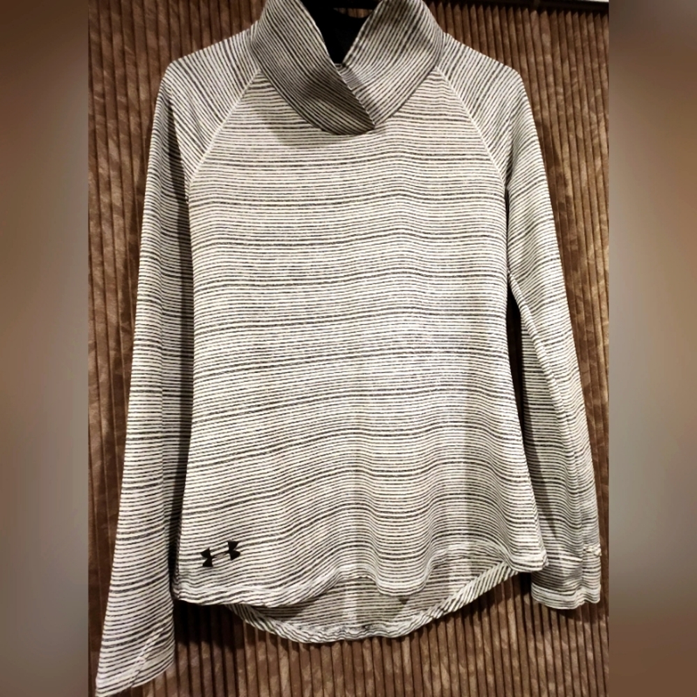 Woman's striped Under Armour long sleeve shirt